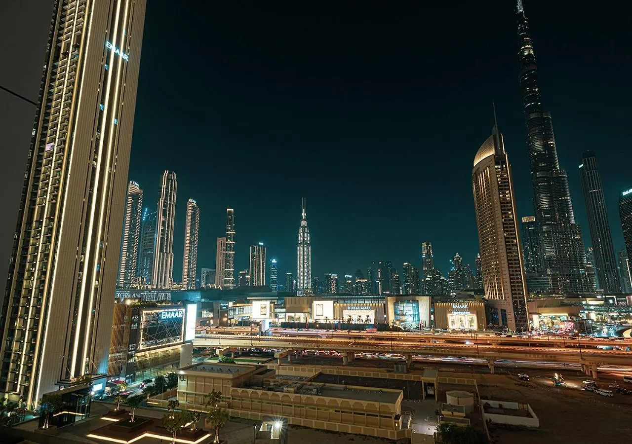 Apartman Full Burj Khalifa View - Opposite Dubai Mall Access - 8 Min Walk To Mall & Fountain - Luxury 2Br