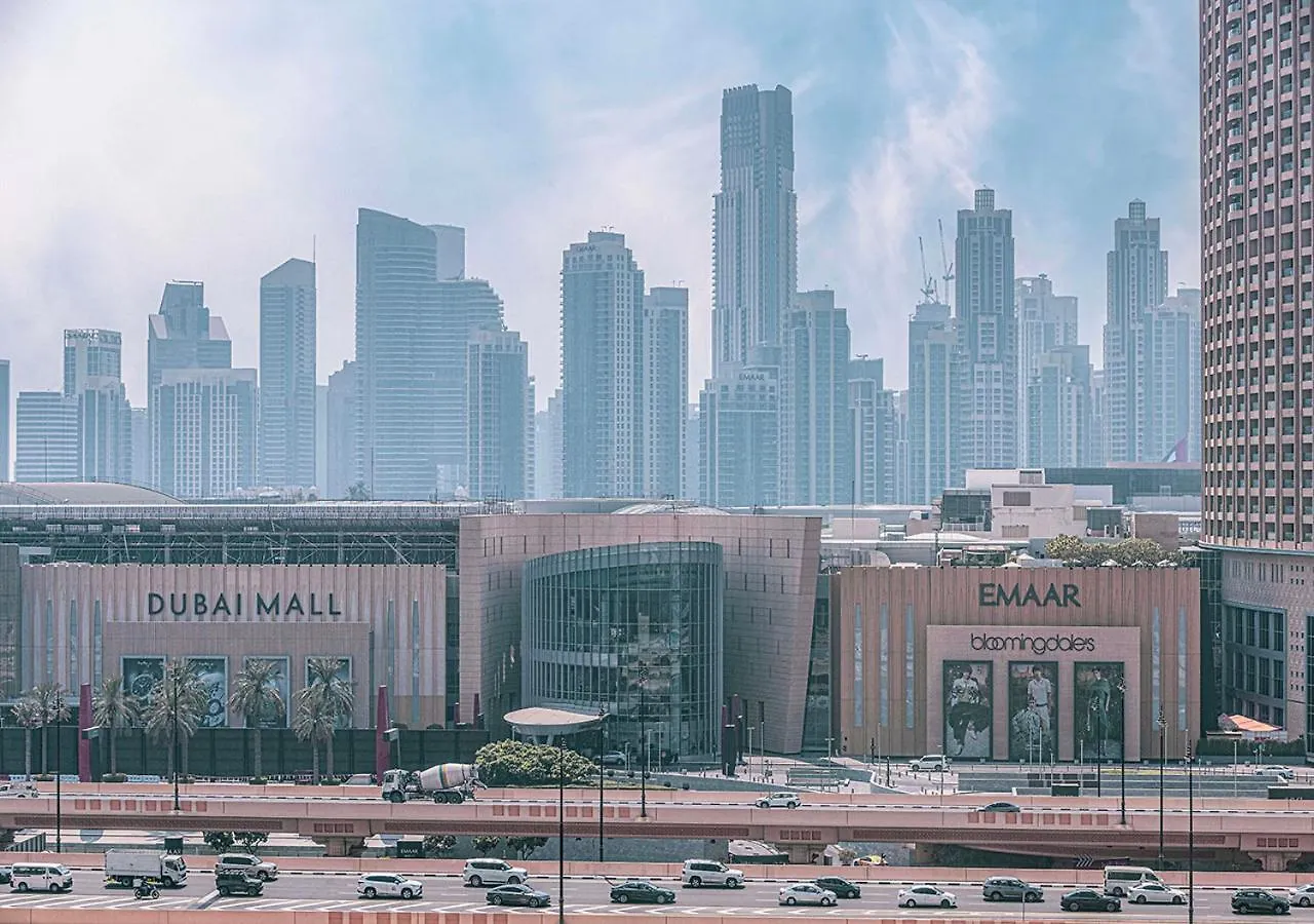 Full Burj Khalifa View - Opposite Dubai Mall Access - 8 Min Walk To Mall & Fountain - Luxury 2Br 0*,  United Arab Emirates