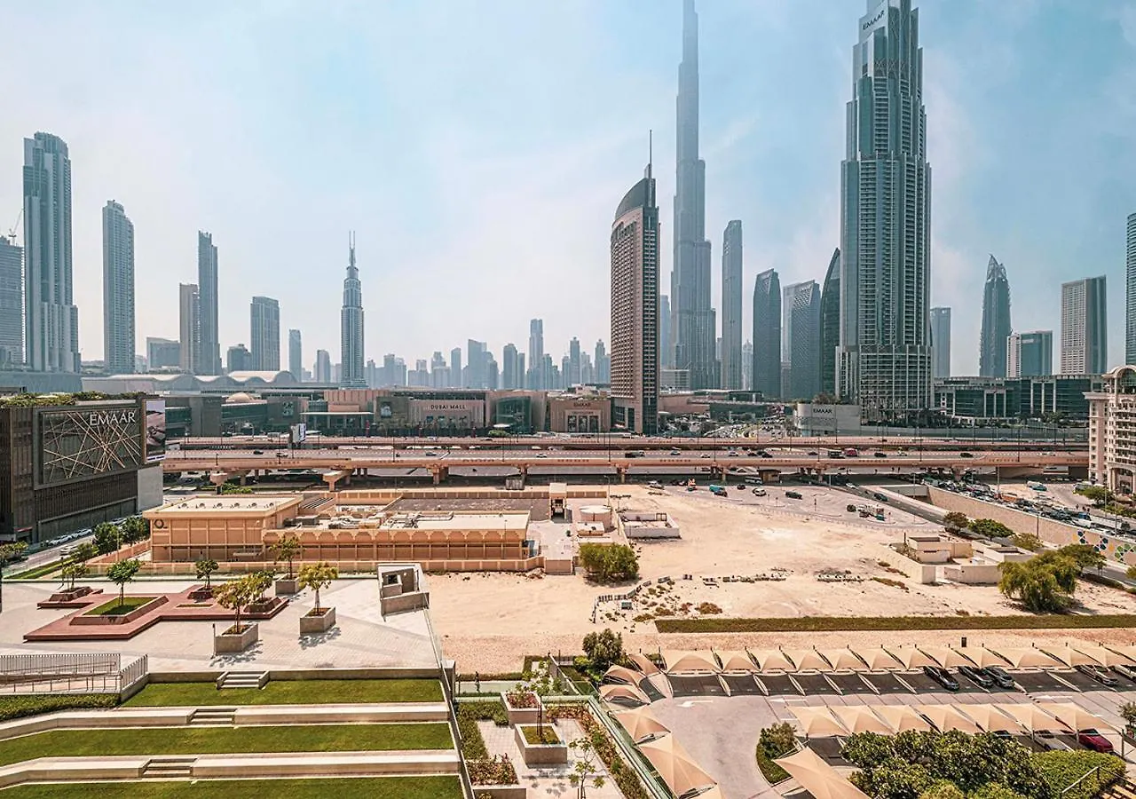 Full Burj Khalifa View - Opposite Dubai Mall Access - 8 Min Walk To Mall & Fountain - Luxury 2Br Egyesült Arab Emírségek