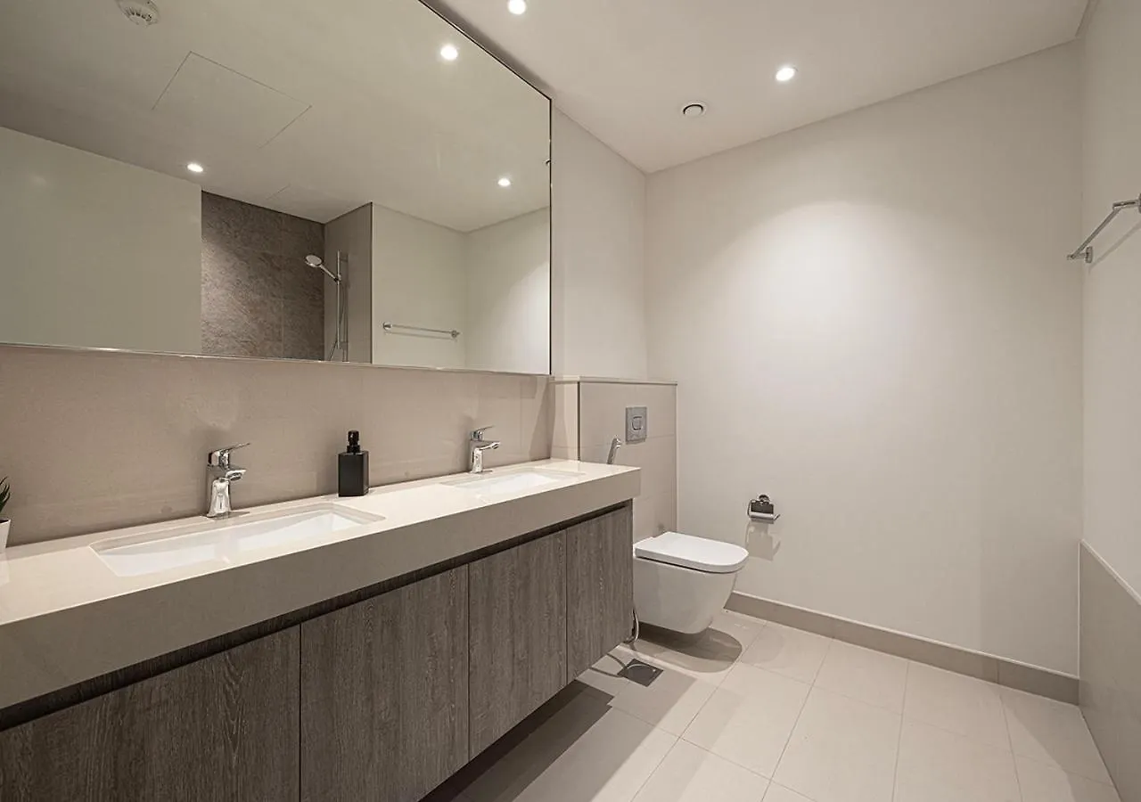 Full Burj Khalifa View - Opposite Dubai Mall Access - 8 Min Walk To Mall & Fountain - Luxury 2Br 0*,
