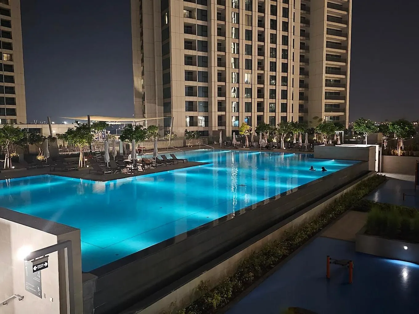 Full Burj Khalifa View - Opposite Dubai Mall Access - 8 Min Walk To Mall & Fountain - Luxury 2Br 0*,  Egyesült Arab Emírségek